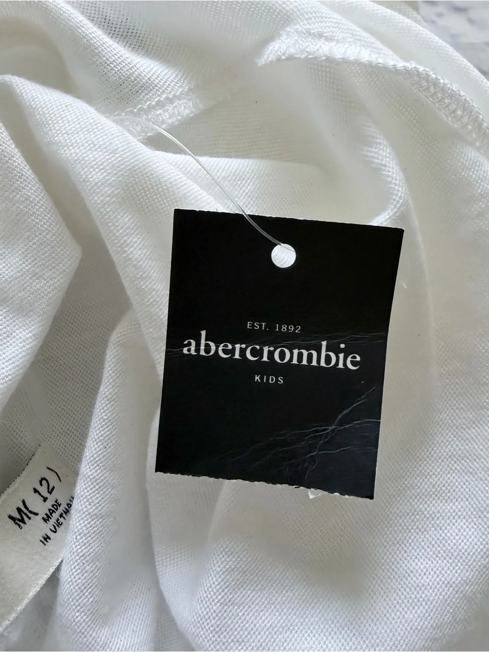 Abercrombie & Fitch Tank M (12) | NWT White Glitter Crisscross